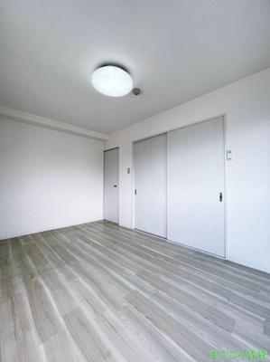 【寝室】 | パークビレッジ