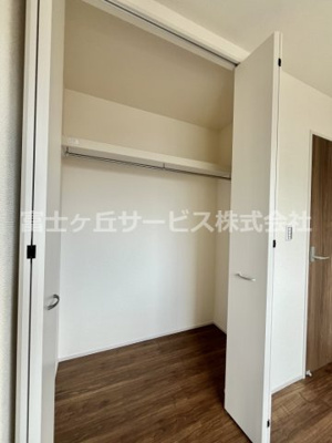 【収納】 | 周智郡森町中川 3期 新築一戸建て 2号棟 | クローゼット付き