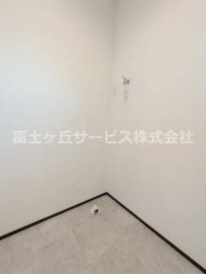 【ランドリースペース】 | 沼津市岡宮 2期 新築一戸建て | 洗濯機置き場です