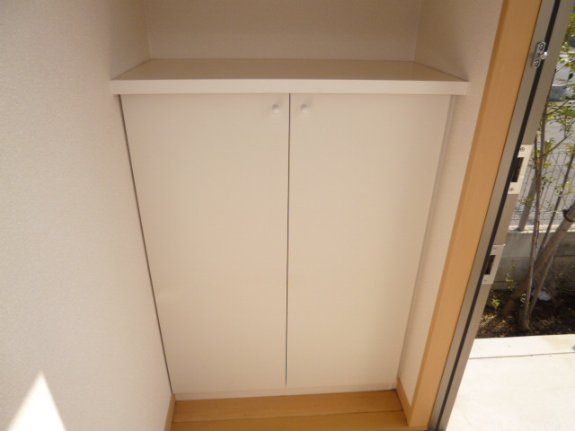 サニープレインⅡの玄関|シューズボックス