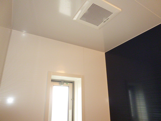 サニープレインⅡの浴室|浴室窓