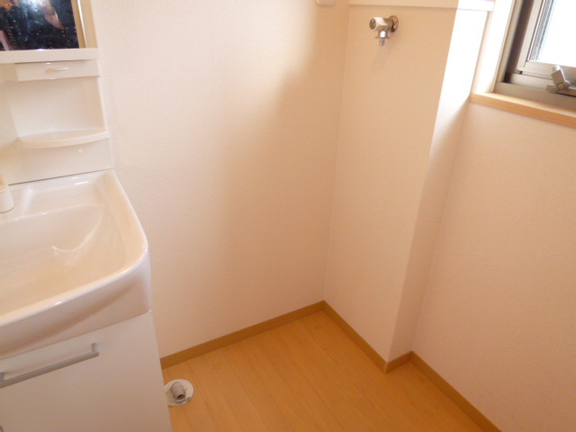 サニープレインⅡのその他|洗濯機置き場