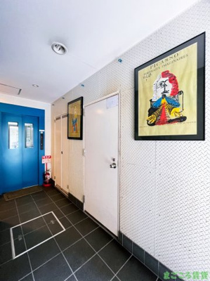 【エントランス】 | カーサゼブラ土佐堀