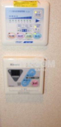 フォルトゥナ目白(ｆｏｒｔｕｎａ目白)の設備|浴室乾燥機付★湯温調整☆（同一仕様写真）