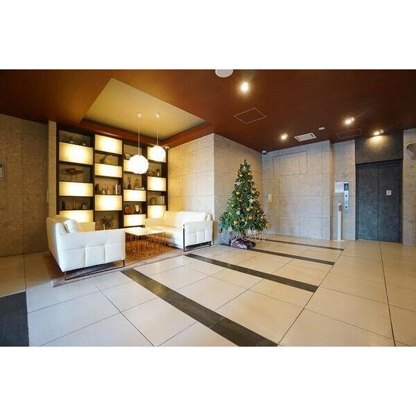 LaDouceur荒本の居間・リビング