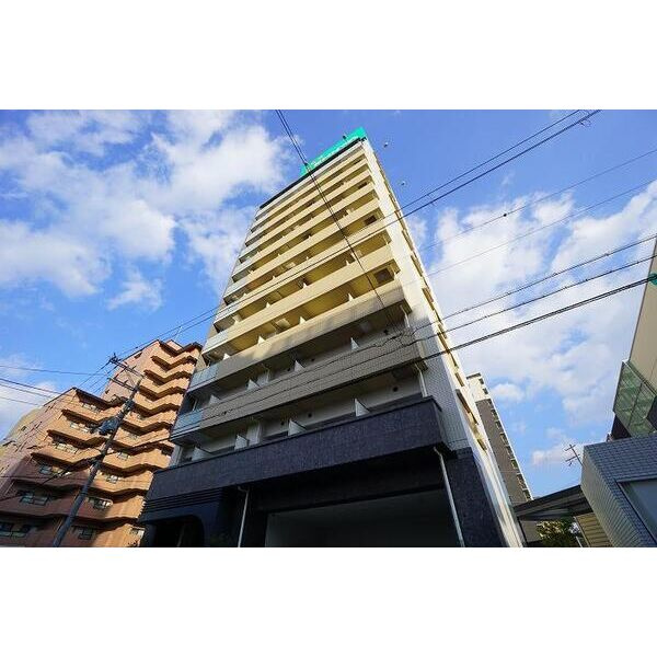 LaDouceur荒本の外観