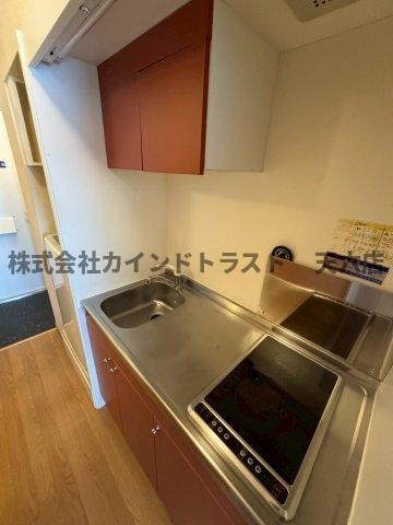 レオパレスグリーンアイビーのキッチン|お料理しやすいキッチンです