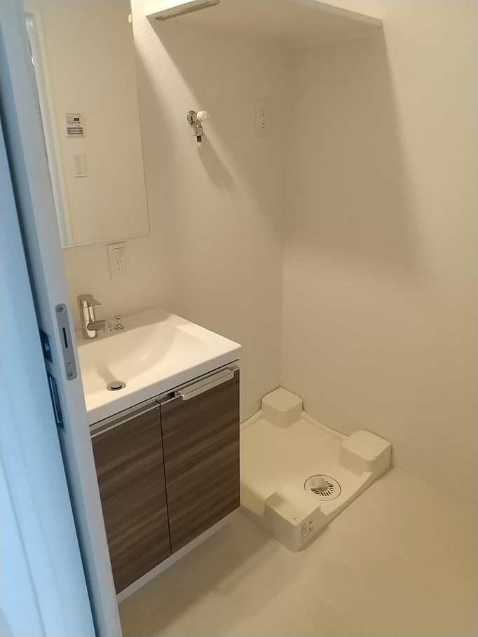 メイクスデザイン新宿の洗面所