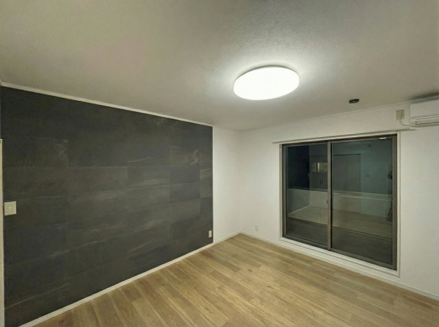 上平間戸建の洋室|※室内写真は家具・小物等を消すAI生成のため、実物とは異なる場合がございます。