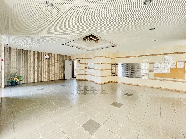 【エントランス】 | エイルスクエア空港東