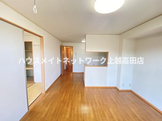 エクセレントユキの居間・リビング|ＬＤＫ