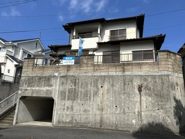 【外観】 | 福岡市南区老司５丁目 戸建て | 内装リフォーム済みなので気持ちよく新生活を始められます