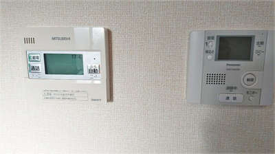 【その他】 | ＯＴＴ'ｓ賀来 | 203　ＴＶインターホン・給湯リモコン