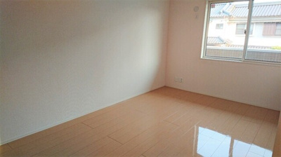 【その他】 | ＯＴＴ'ｓ賀来 | 203　洋室