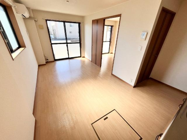 【居間・リビング】 | Ｌａ　ｆｒｏｎｔｅｒａ | リビング