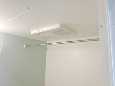 【設備】 | ファミーユ | 浴室換気乾燥機