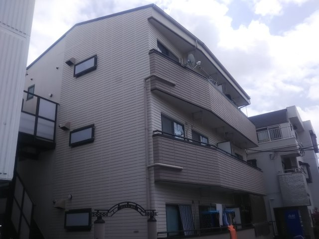 ジュネス細井の外観