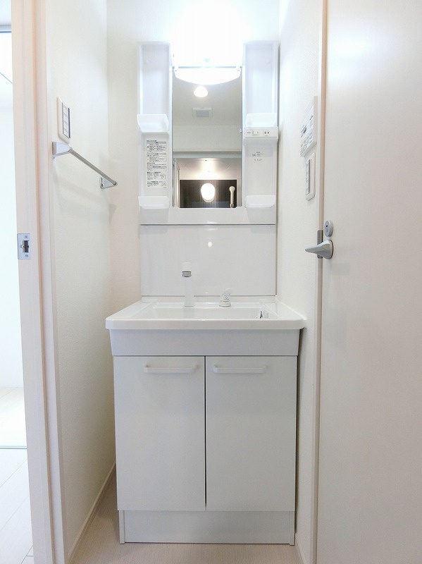 リブリ・カワセミの洗面所