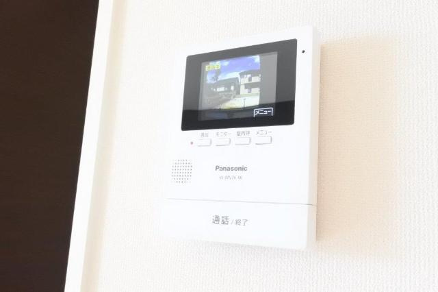 リヴィエーラの内装|カメラ付インターホン