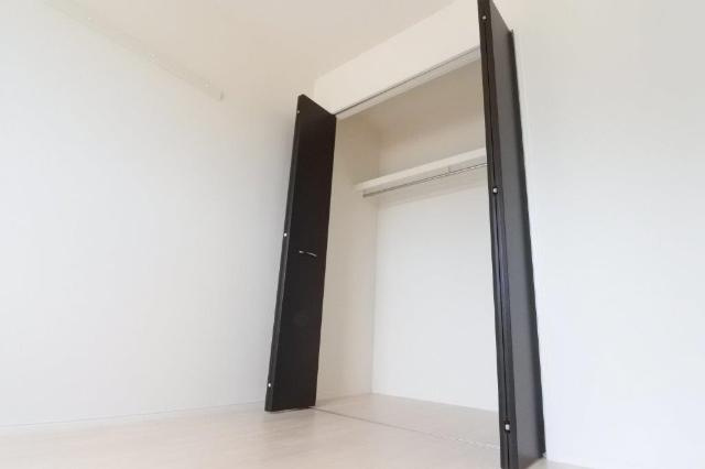 リヴィエーラの収納|クローゼット