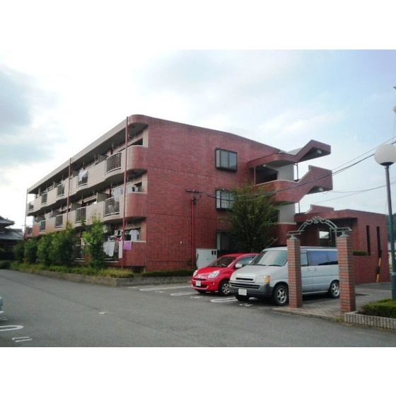 岐阜市芥見長山１丁目のアパートの外観