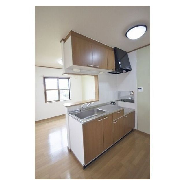関市小瀬のアパートのキッチン