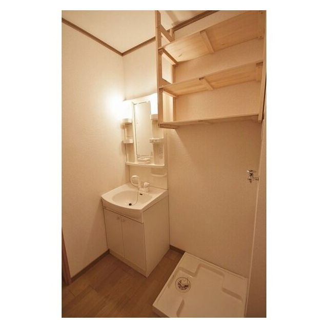 関市小瀬のアパートの洗面所