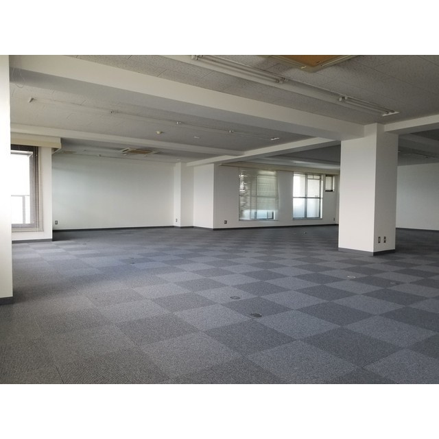 羽島郡岐南町三宅９丁目の事務所の内装