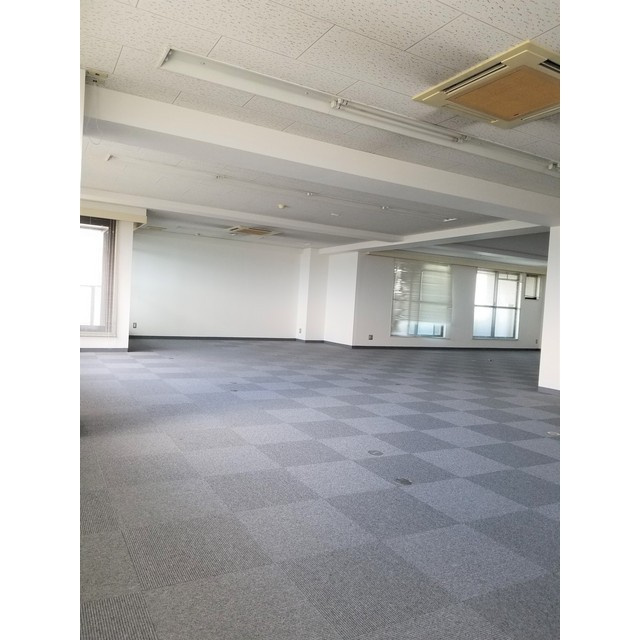 羽島郡岐南町三宅９丁目の事務所の内装