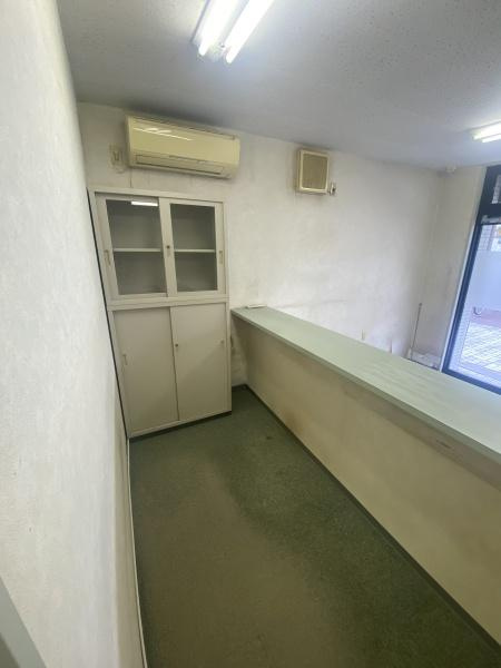 鶴町4丁目店舗の内装|カウンター