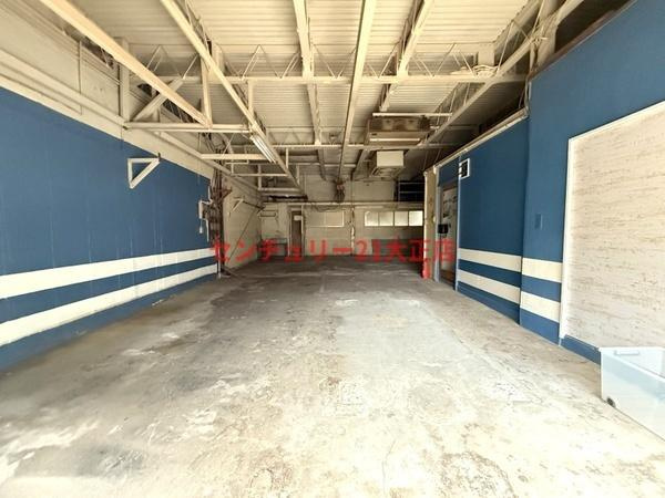 鶴町1丁目倉庫・軽作業場の洋室