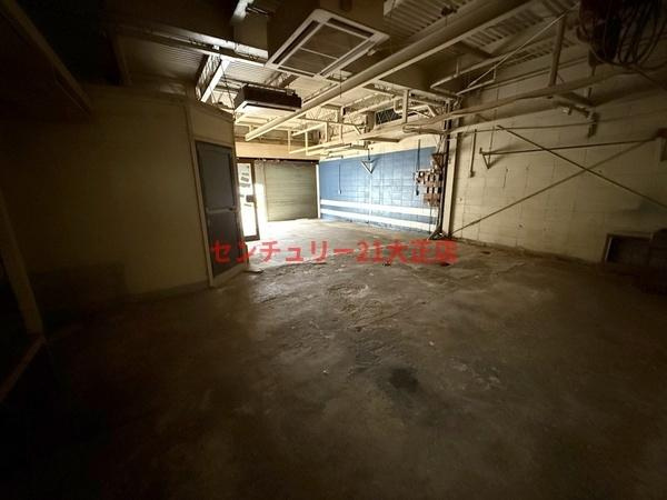 鶴町1丁目倉庫・軽作業場の洋室