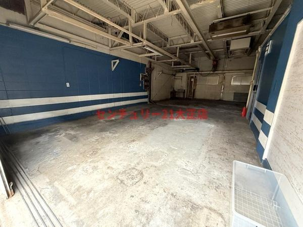 鶴町1丁目倉庫・軽作業場の洋室