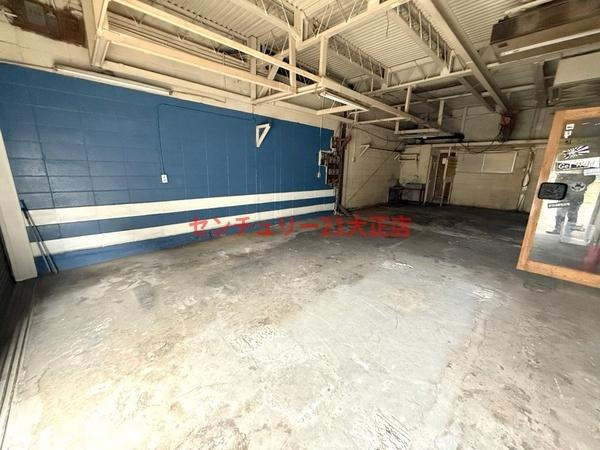 鶴町1丁目倉庫・軽作業場の洋室