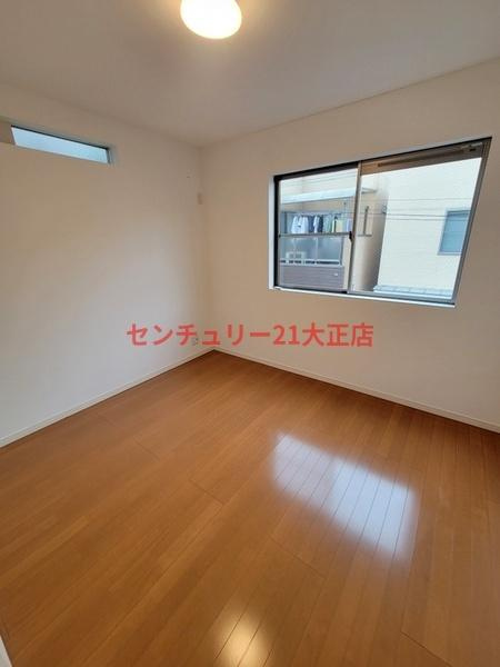 此花区春日出南1丁目中古戸建の洋室