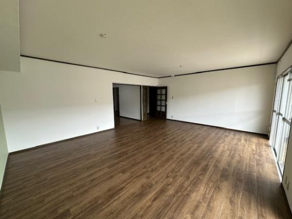 【居間・リビング】 | グリーンヒル光善寺住宅第5号棟