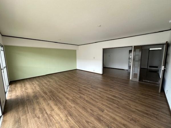 【居間・リビング】 | グリーンヒル光善寺住宅第5号棟