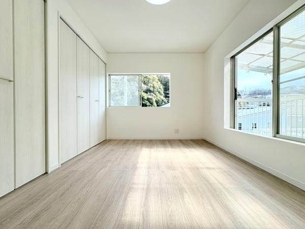 藤沢市片瀬２丁目の中古一戸建の寝室