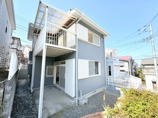 藤沢市片瀬２丁目の中古一戸建の外観