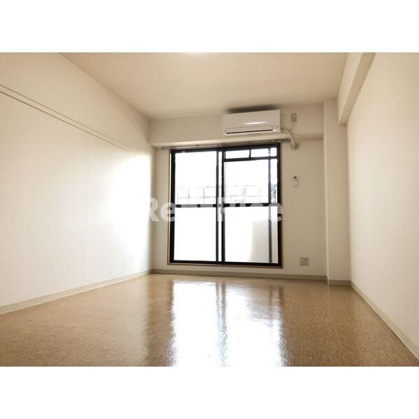 アイレヘイワの居間・リビング