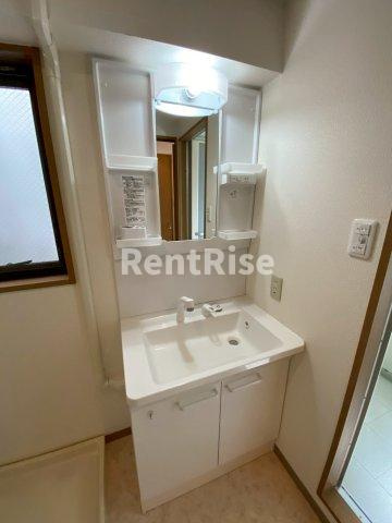 サンローズ八幡の洗面所