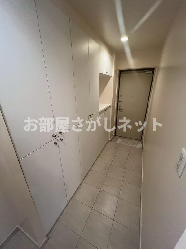 AUREA【おとり物件なし】#学生・社会人にオススメ！初期費用分割払いOK！の玄関