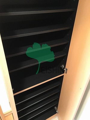 【玄関】 | サンヒルズ麦野 | 下駄箱もしっかりついてます！