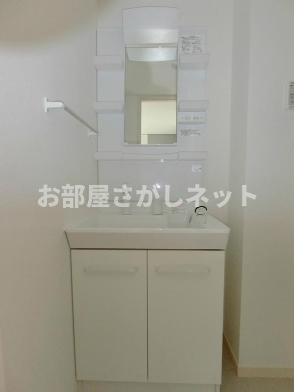 リブリ・東寺尾東台【おとり物件なし】#学生・社会人にオススメ！初期費用分割払いOK！の洗面所