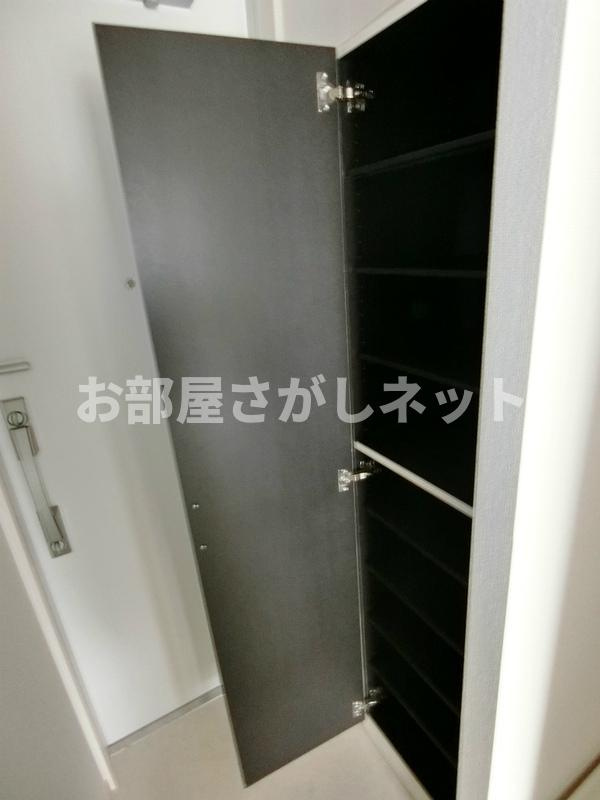 リブリ・東寺尾東台【おとり物件なし】#学生・社会人にオススメ！初期費用分割払いOK！の玄関