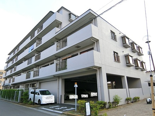 ファミール松戸グランデージ２の外観|2017年6月撮影