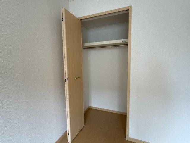 フェリア香呂Ｂの収納