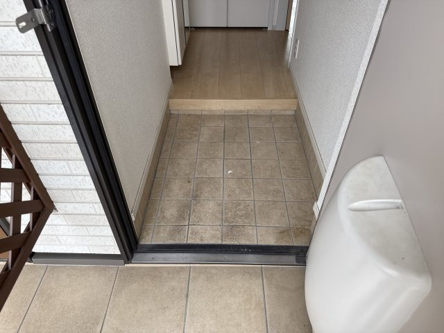 エスペランサ中仁野Ⅱの玄関