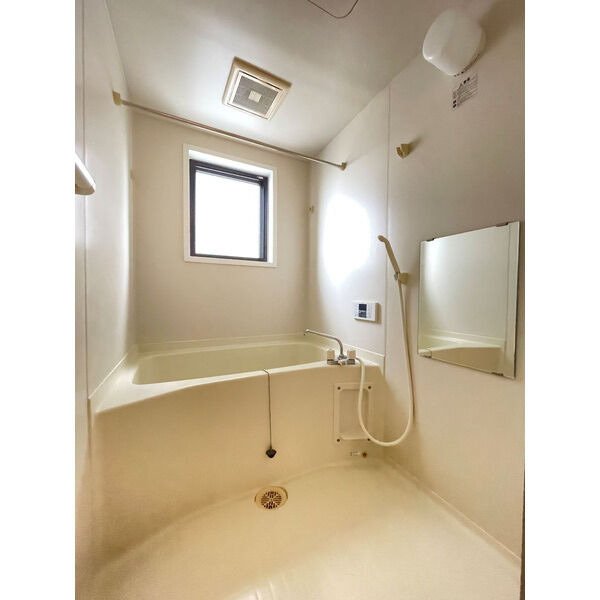 ウエストフルハウスの浴室