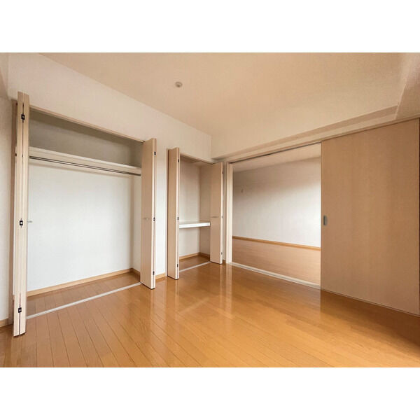 ウエストフルハウスの居間・リビング